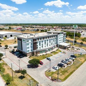 Holiday Inn Hotel & Suites Waco Northwest By Ihg